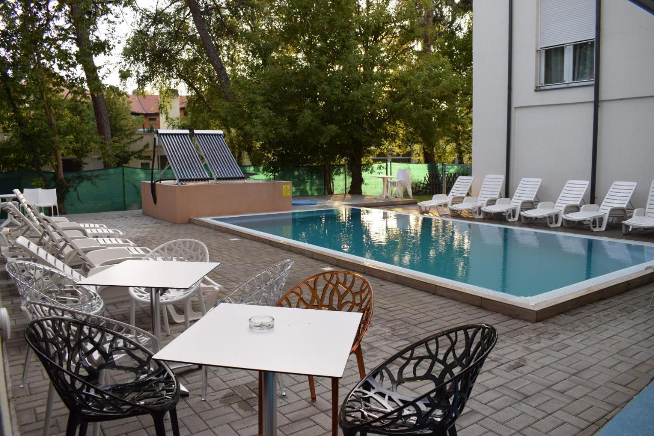 Lido Riviera, Relux Apartman Balatonlelle Dış mekan fotoğraf